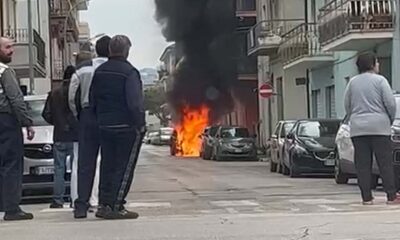 auto a fuoco a porto d'ascoli