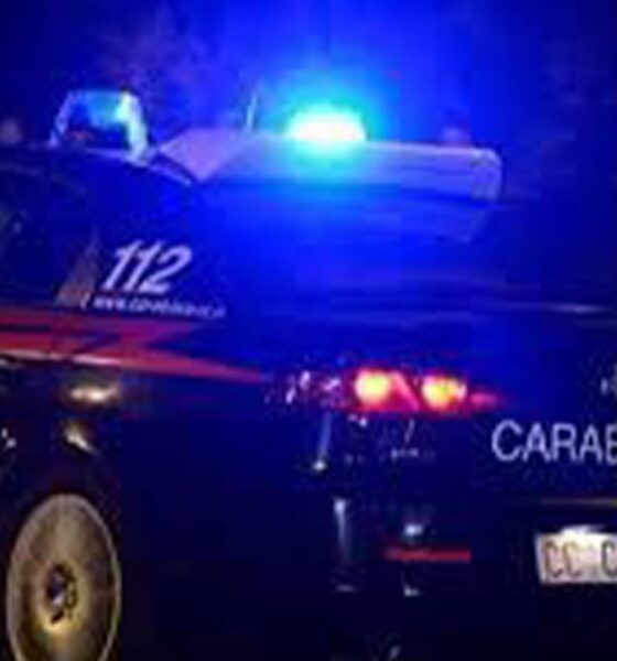 cc 112 carabinieri arresto martinsicuro bastonate alle macchine