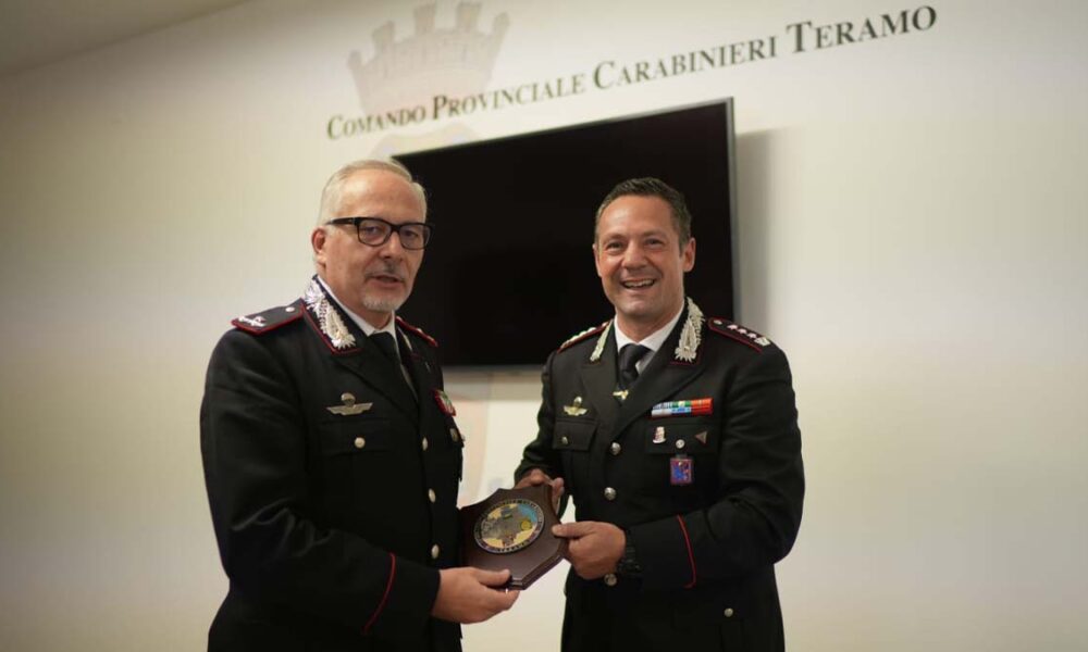 commiato generale paolo aceto legione carabinieri abruzzo molise